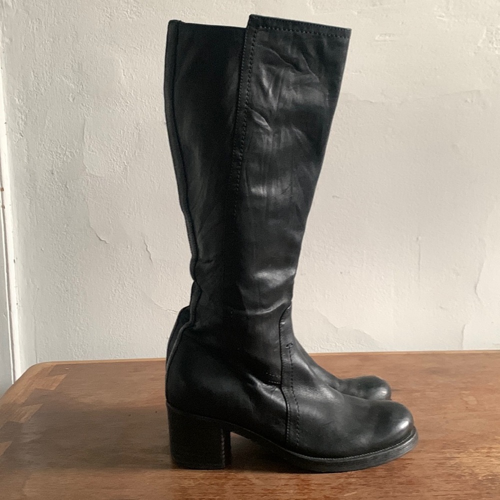Alberto Fermani soft black leather boots. Size 6 1/2